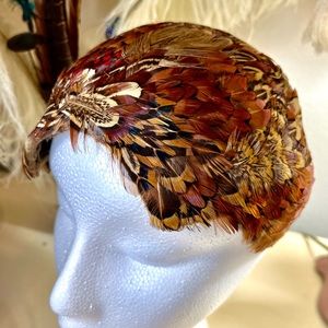 Vintage pheasant Feather Bandeau Capulet Hat 1940